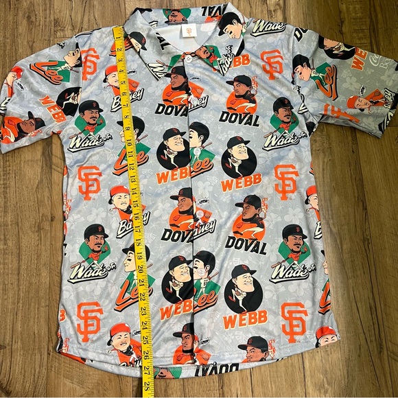 San Francisco Giants 2024 Players Aloha Hawaiian Button Shirt Men’s Md - Picture 6 of 8